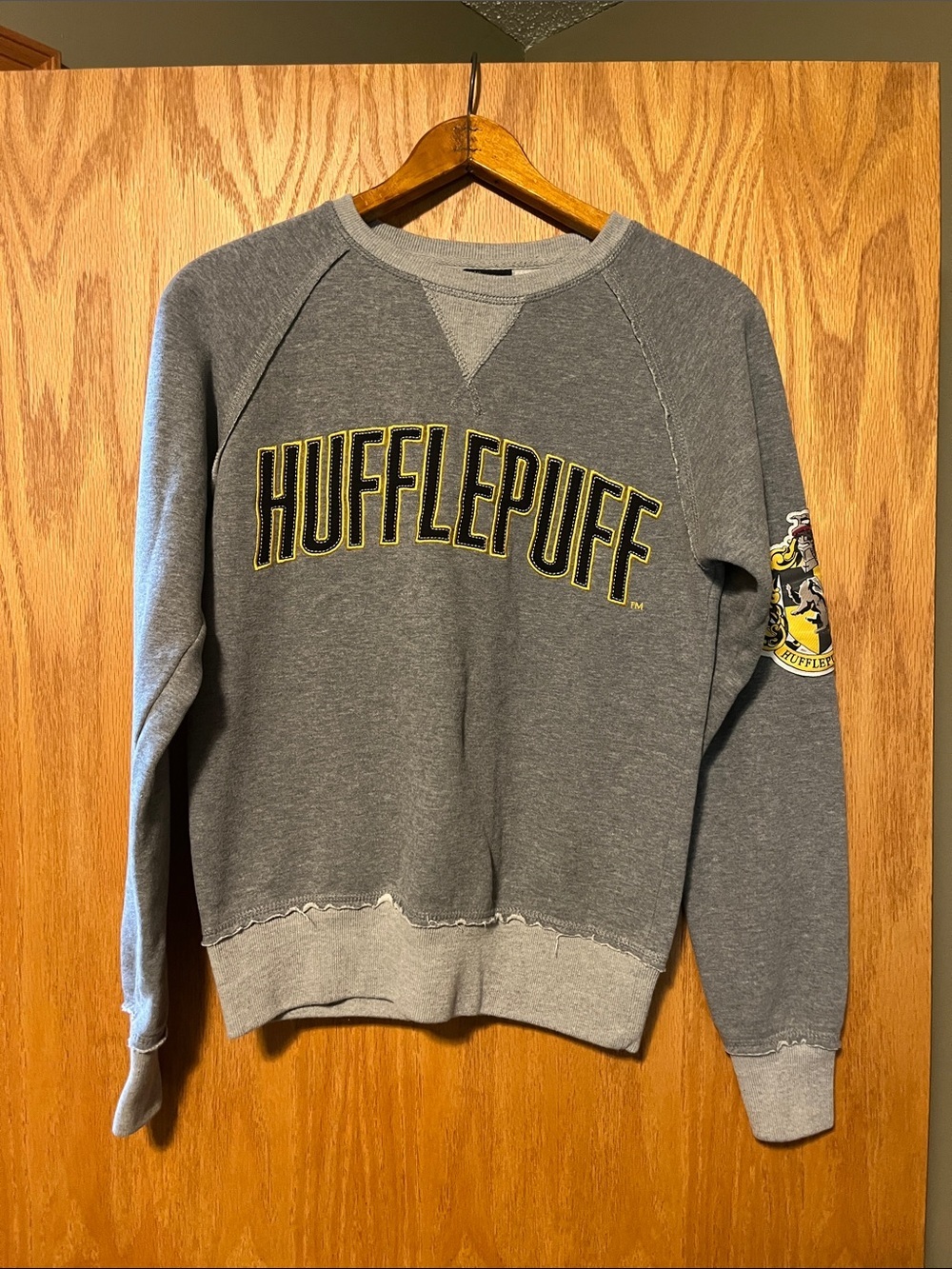 Hufflepuff Gray Crewneck Sweatshirt - Collegiate Pullover
